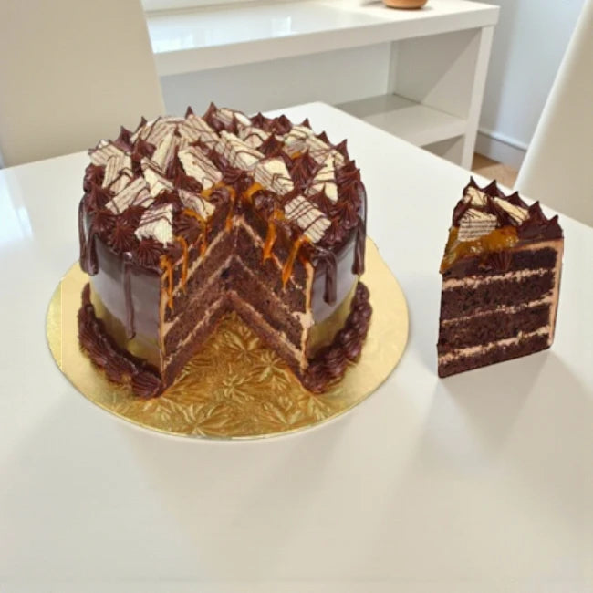 Chocolate Caramel Crunch Cake