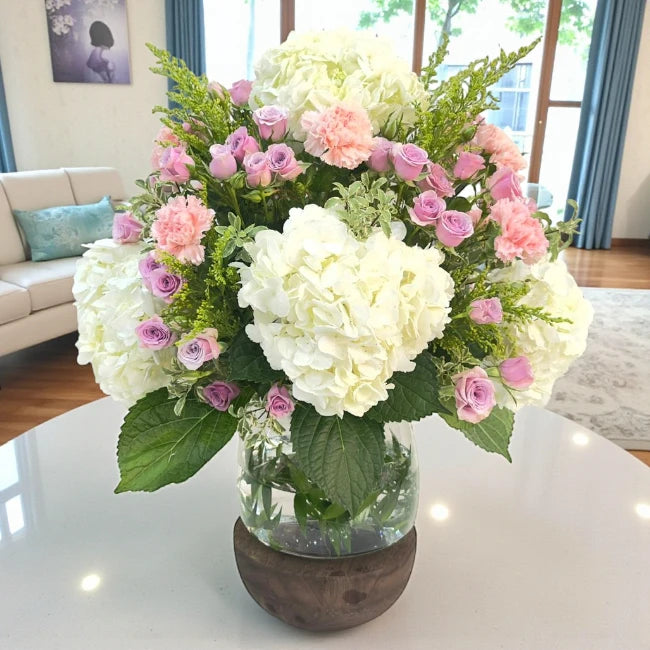 Flowers Delivery in Kuwait – Page 3 – Flower Shop Kuwait