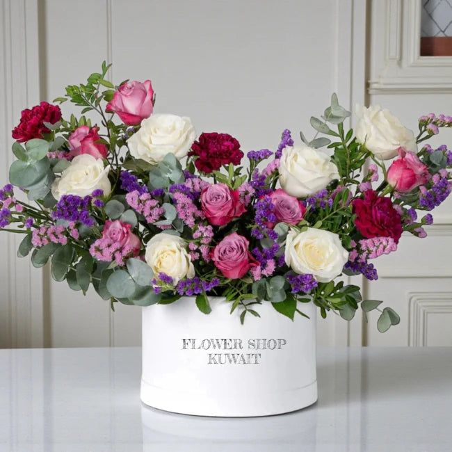 Mixed Roses Flower Box