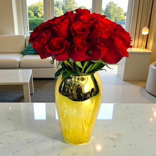 Red Roses Vase